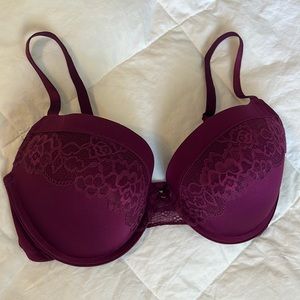 3/$25 Maidenform bra